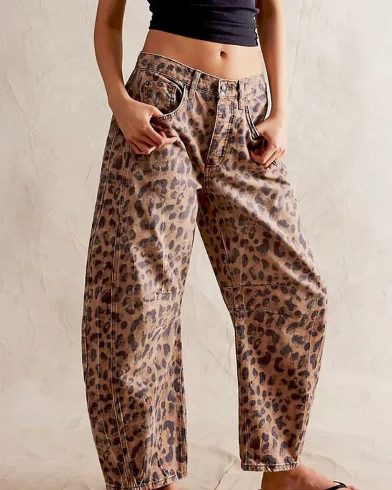 Baggy Jeans Damen – Weite Barrel Jeans mit Animal Print und hoher Taille für den Winter