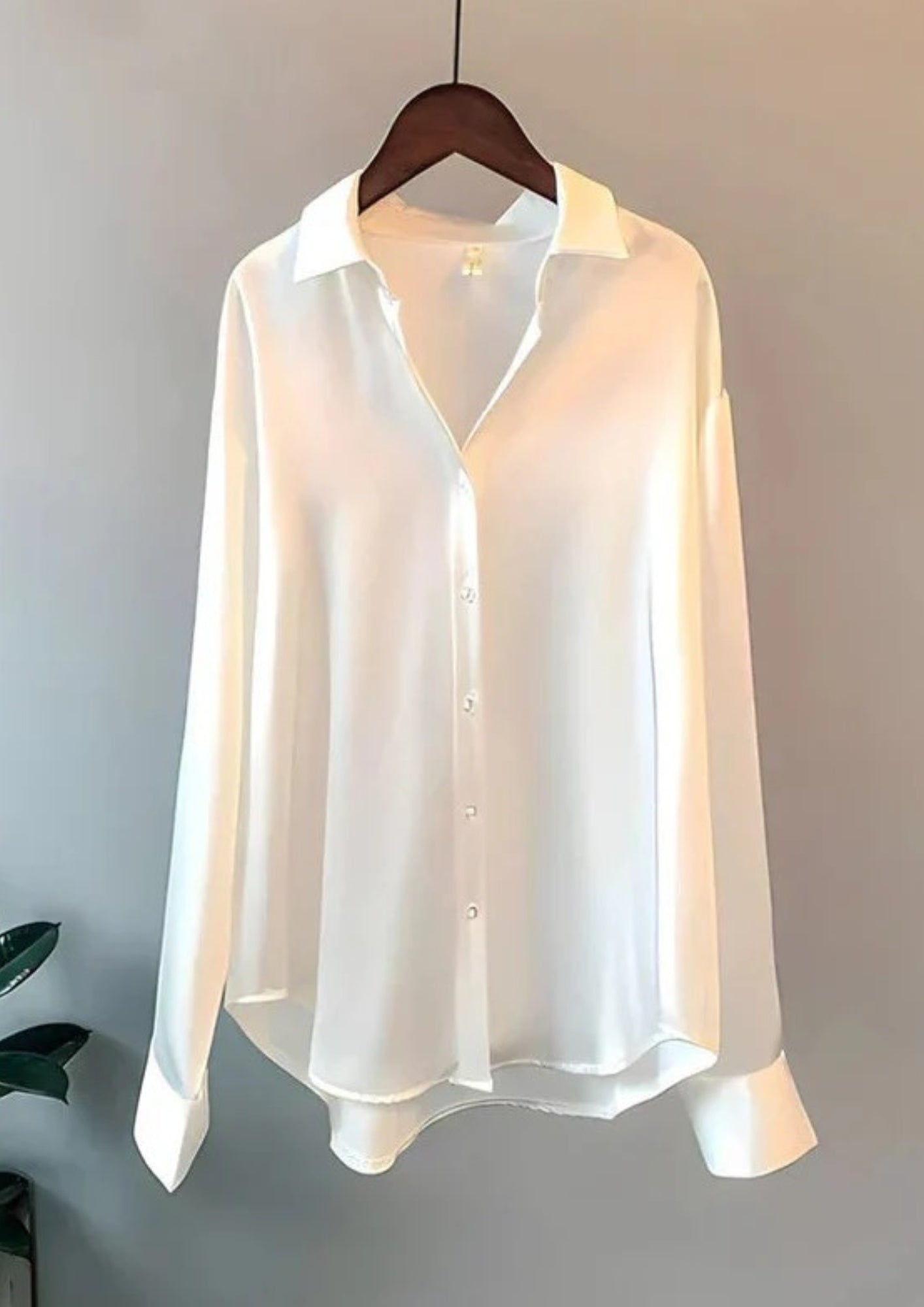 Bluse mit klassischem Kragen – Locker geschnittene Bluse für Alltag und Büro