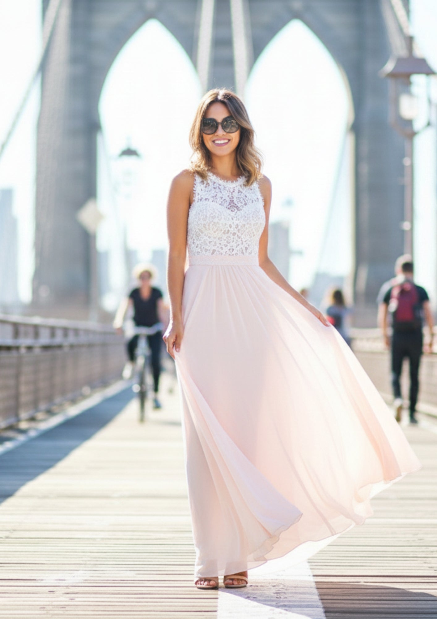 Damen Maxikleid für Kleid Hochzeitsgast – Design mit Spitzen- und Schleierdetails