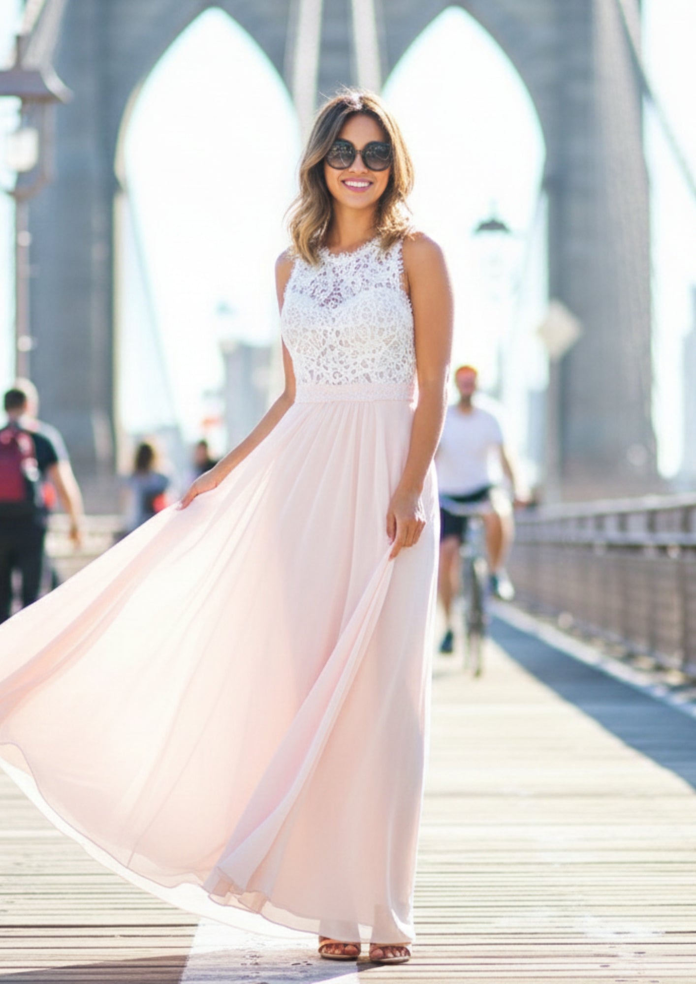 Damen Maxikleid für Kleid Hochzeitsgast – Design mit Spitzen- und Schleierdetails