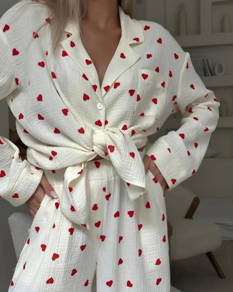 Damen-Pyjama-Set - Kuschelige zweiteilige Nachtwäsche mit Herz-Muster