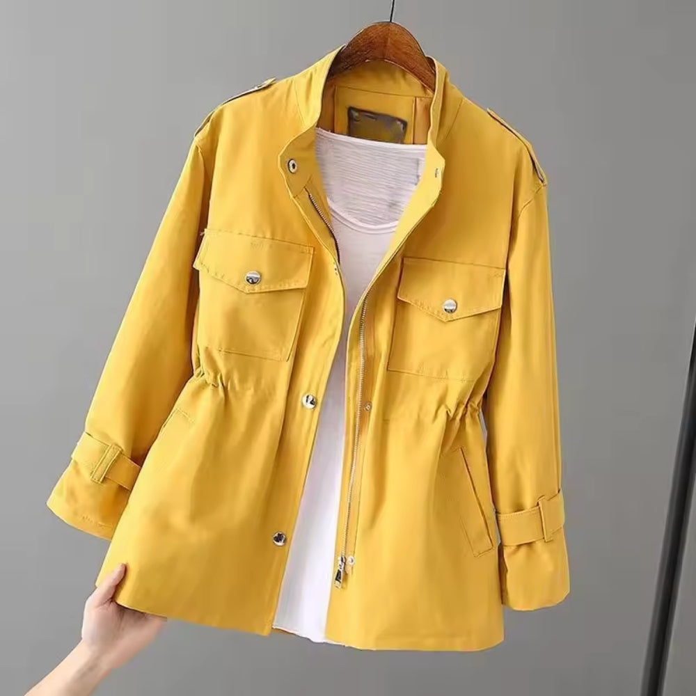 Damen-Winterjacke – Moderner Reißverschlussmantel mit Taillendetail