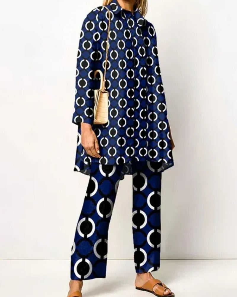 Damenanzug-Set – langes Oberteil und Hose mit Retro-Muster