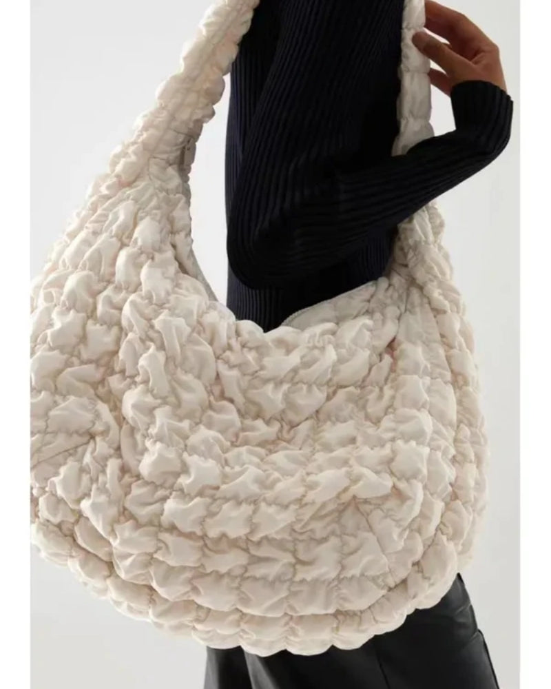 Gesteppte Hobo-Umhängetasche – mit Rüschenoptik für den täglichen Gebrauch