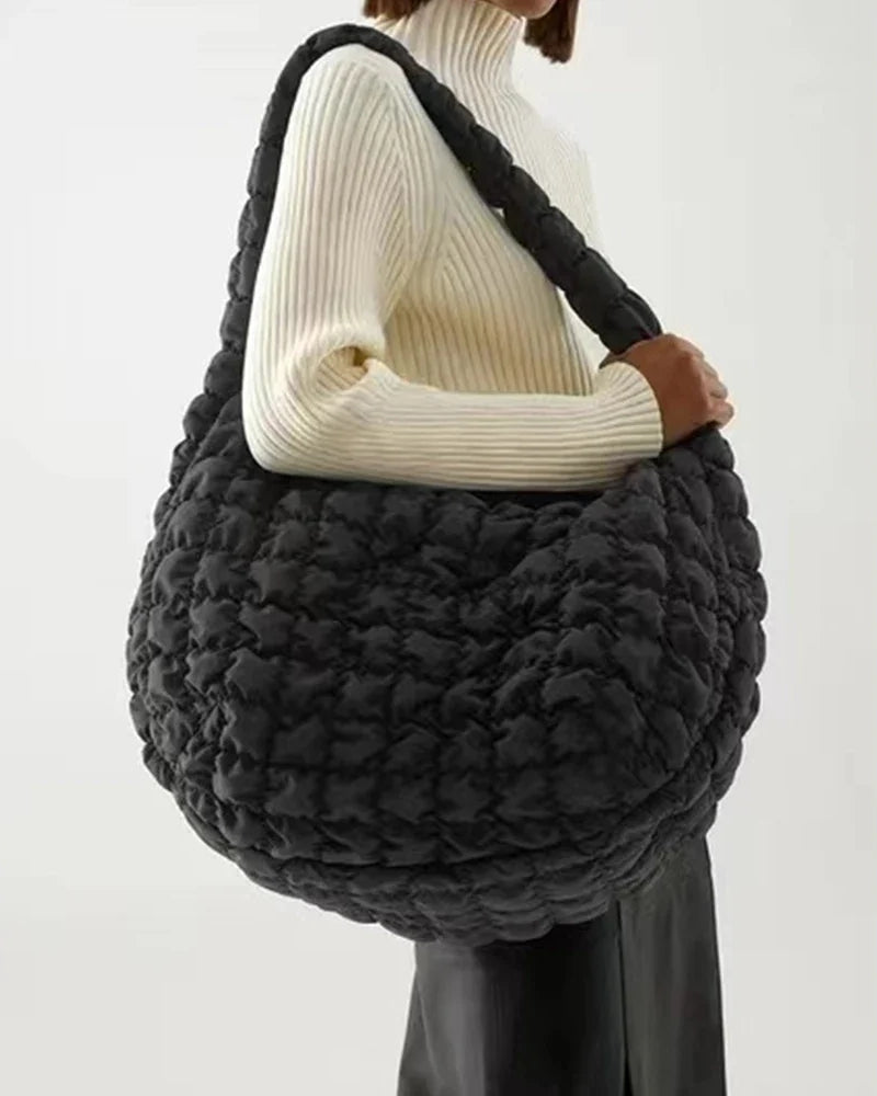 Gesteppte Hobo-Umhängetasche – mit Rüschenoptik für den täglichen Gebrauch