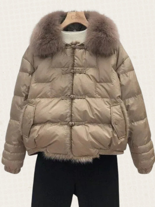 Gesteppte Puffer-Winterjacke – Glänzende Damenjacke mit Fellkragen