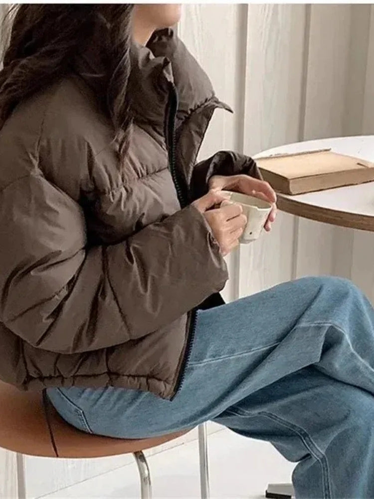 Glänzende Damen-Winterjacke – Leichte Jacke mit Kragen für kalte Tage