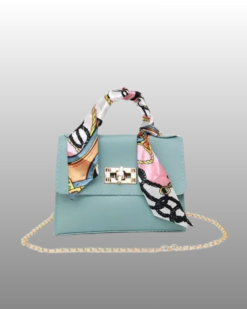 Handtasche für Damen – Kompakte Alltagstasche mit goldenem Verschluss