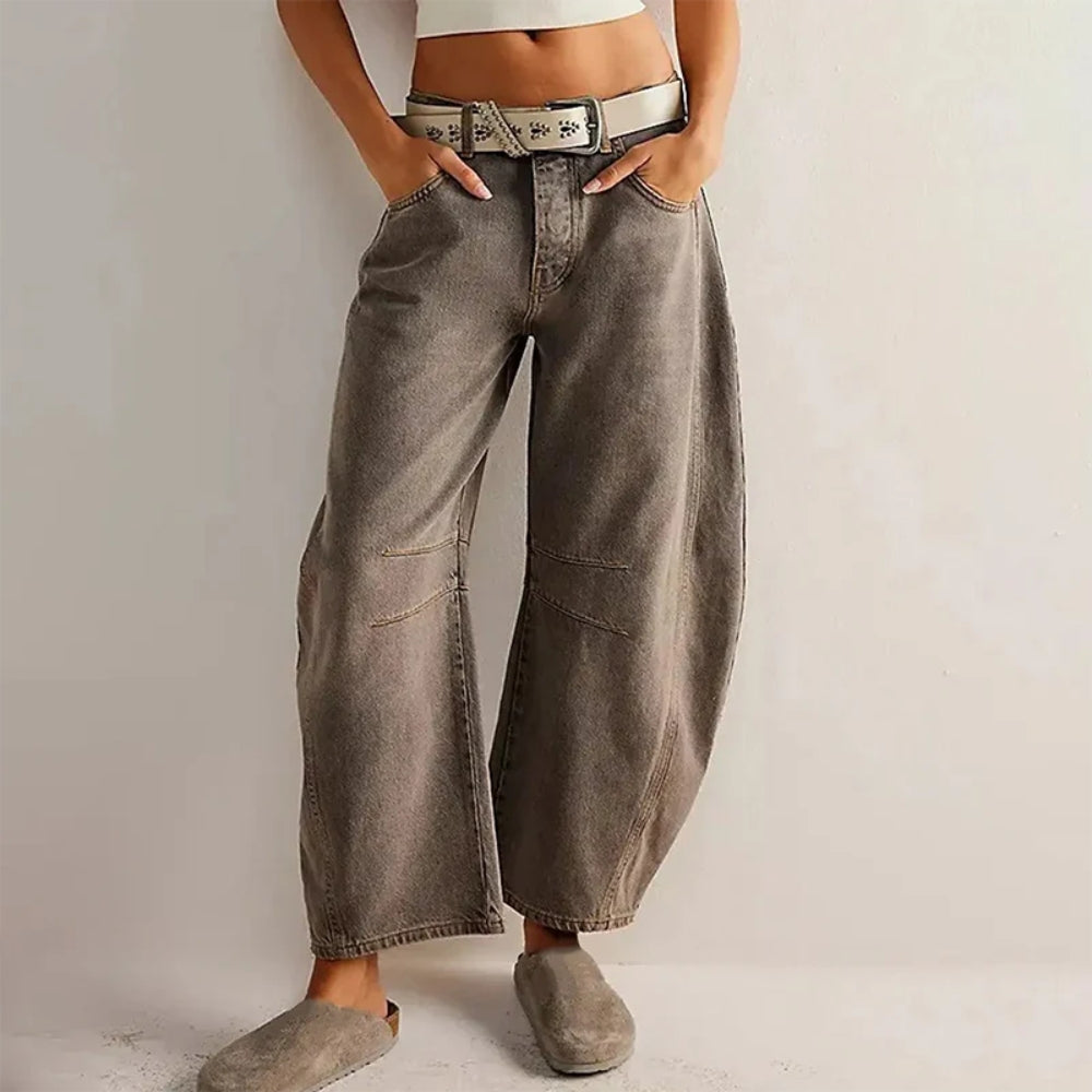 Jeans mit Hoher Taille und Weitem Bein – Vielseitige Damenhosen für jede Gelegenheit