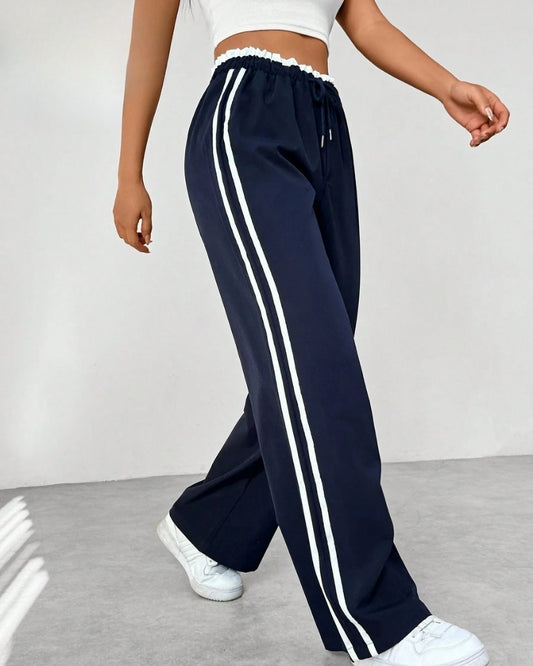 Jogginghose mit weitem Bein – Damenhose mit doppelten Seitenstreifen
