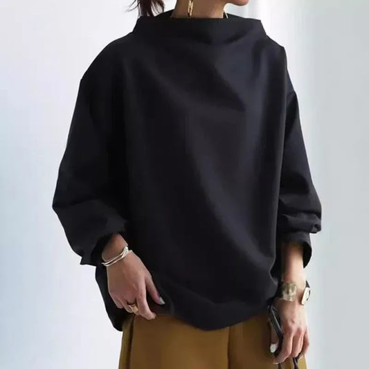 Kapuzenpulli mit hohem Halsausschnitt - lässiger Stil mit gerippten Bündchen und Saum