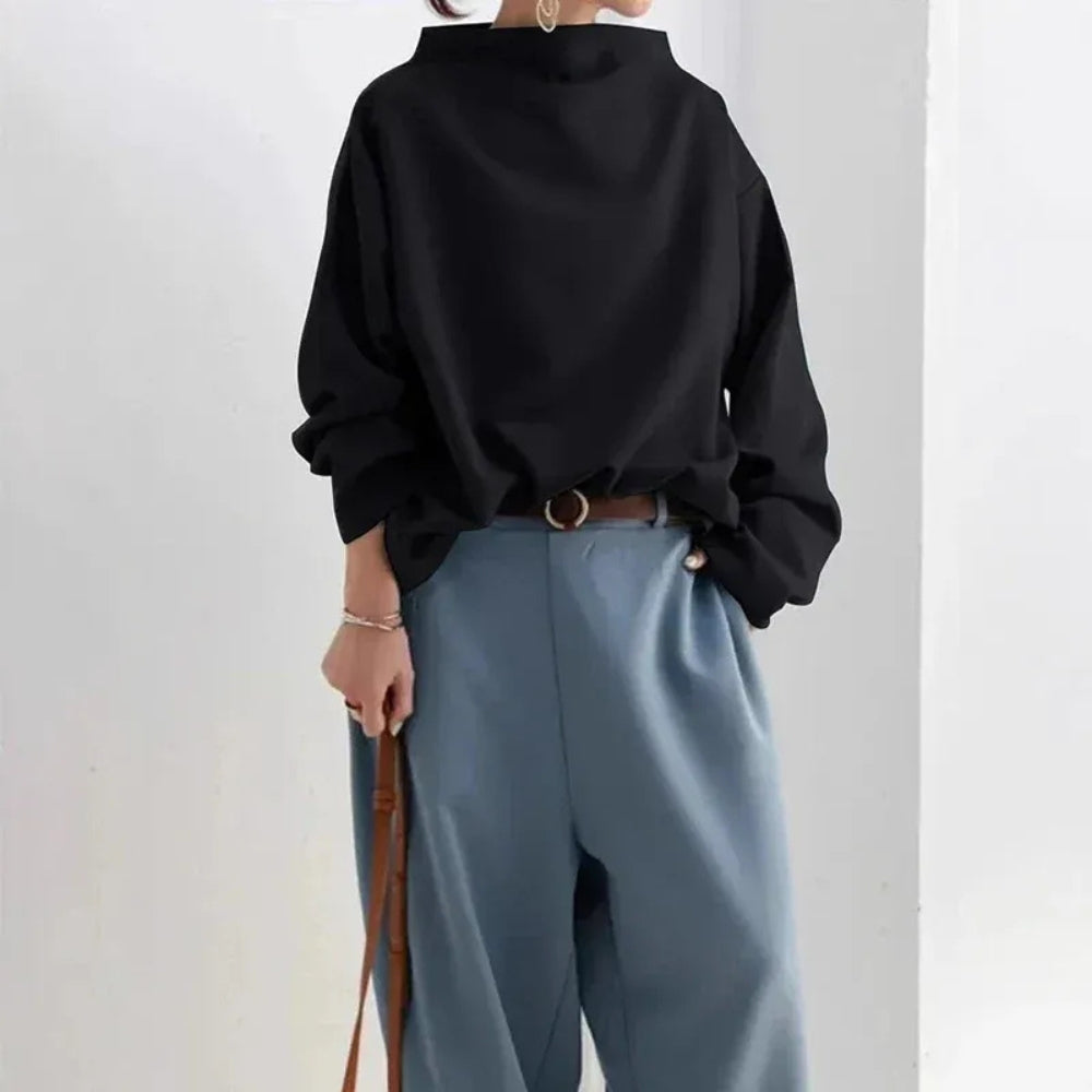 Kapuzenpulli mit hohem Halsausschnitt - lässiger Stil mit gerippten Bündchen und Saum