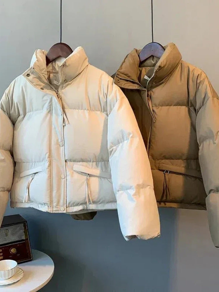 Klassische Damen-Winterjacke – Glänzende Optik, bequem zu tragen