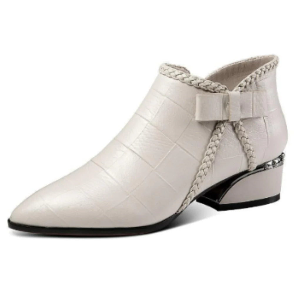 Knöchelhohe Schuhe mit niedrigem Absatz - Vielseitige Alltagsschuhe für Frauen