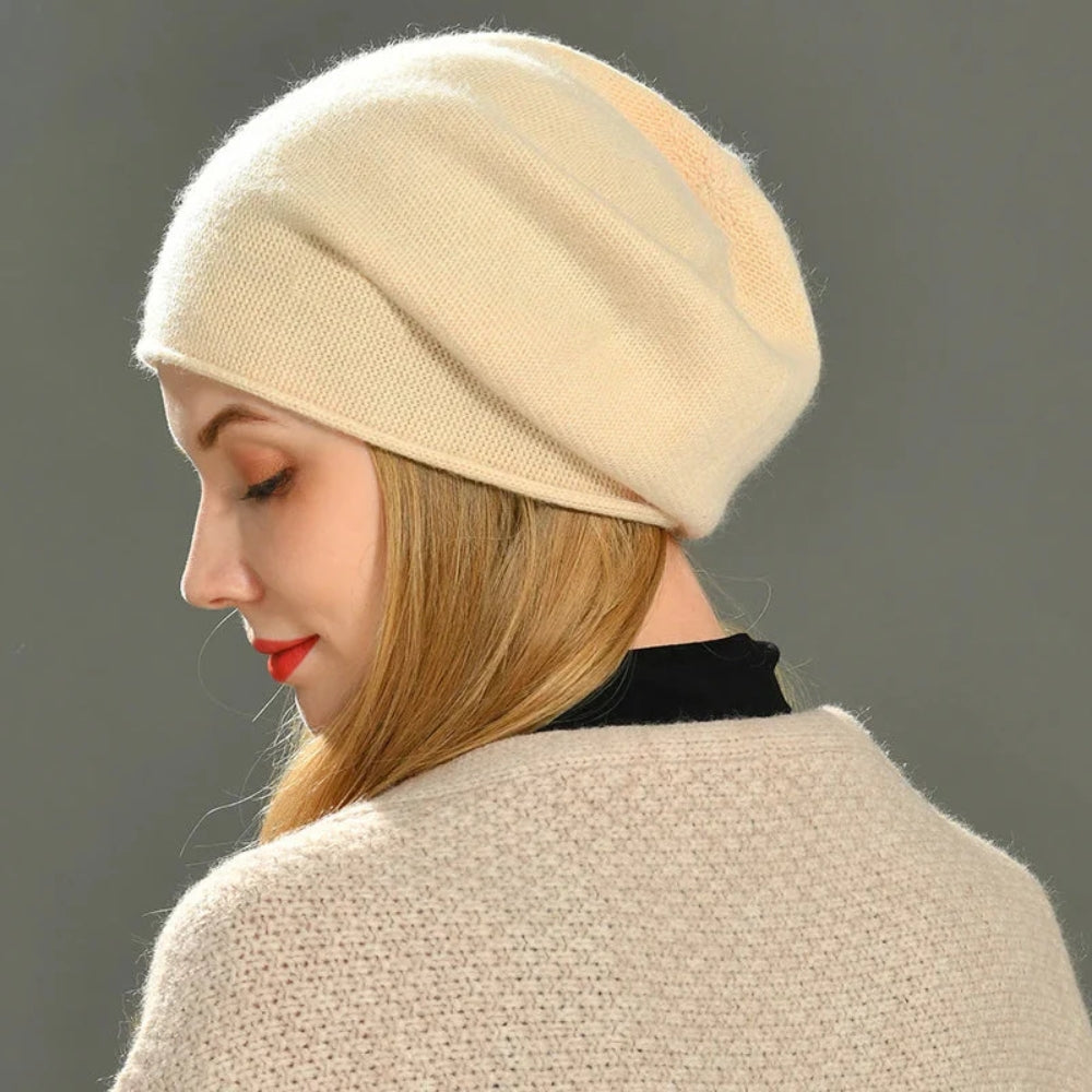 Lässige Wintermütze - weiche, atmungsaktive Schlabbermütze für Frauen