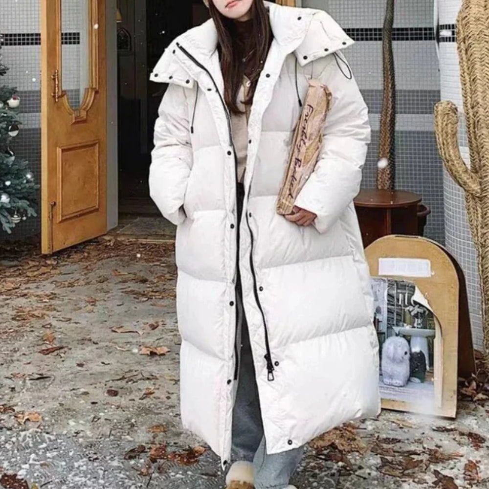 Lange Winterjacke für Frauen - Leichte Pufferjacke mit Kapuze