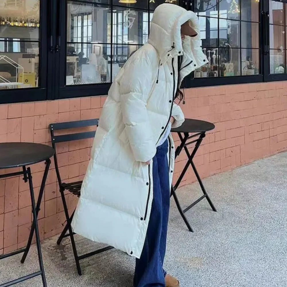 Lange Winterjacke für Frauen - Leichte Pufferjacke mit Kapuze