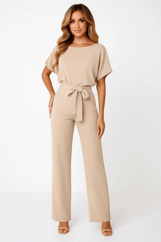 Langer Jumpsuit für Frauen - Gürtel zum Binden mit tropfenförmigem Rückenausschnitt
