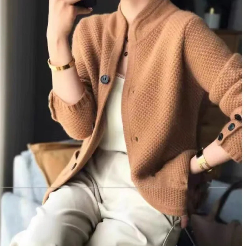 Leichte Strickjacke für Frauen – Halber Rollkragen mit moderner Passform