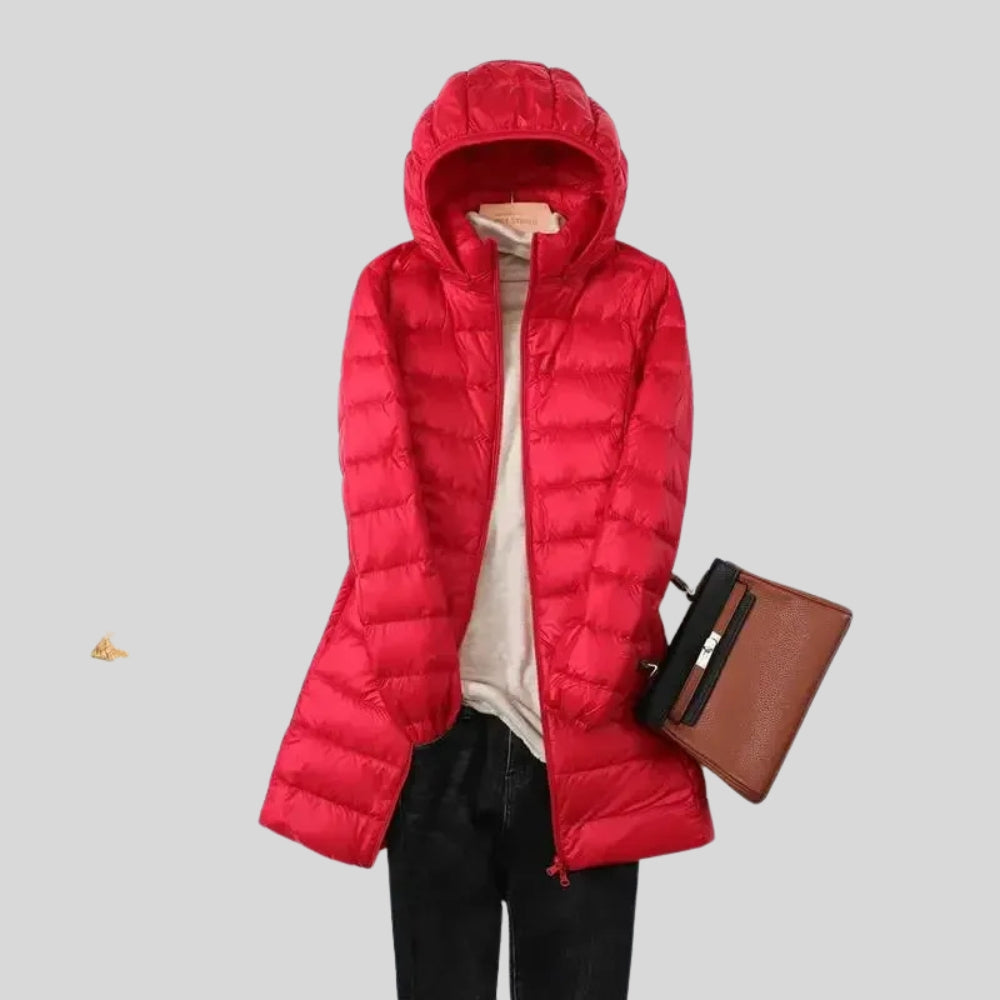 Leichte Winterjacke Damen – Langer Steppmantel mit Kapuze für Alltag und Reisen