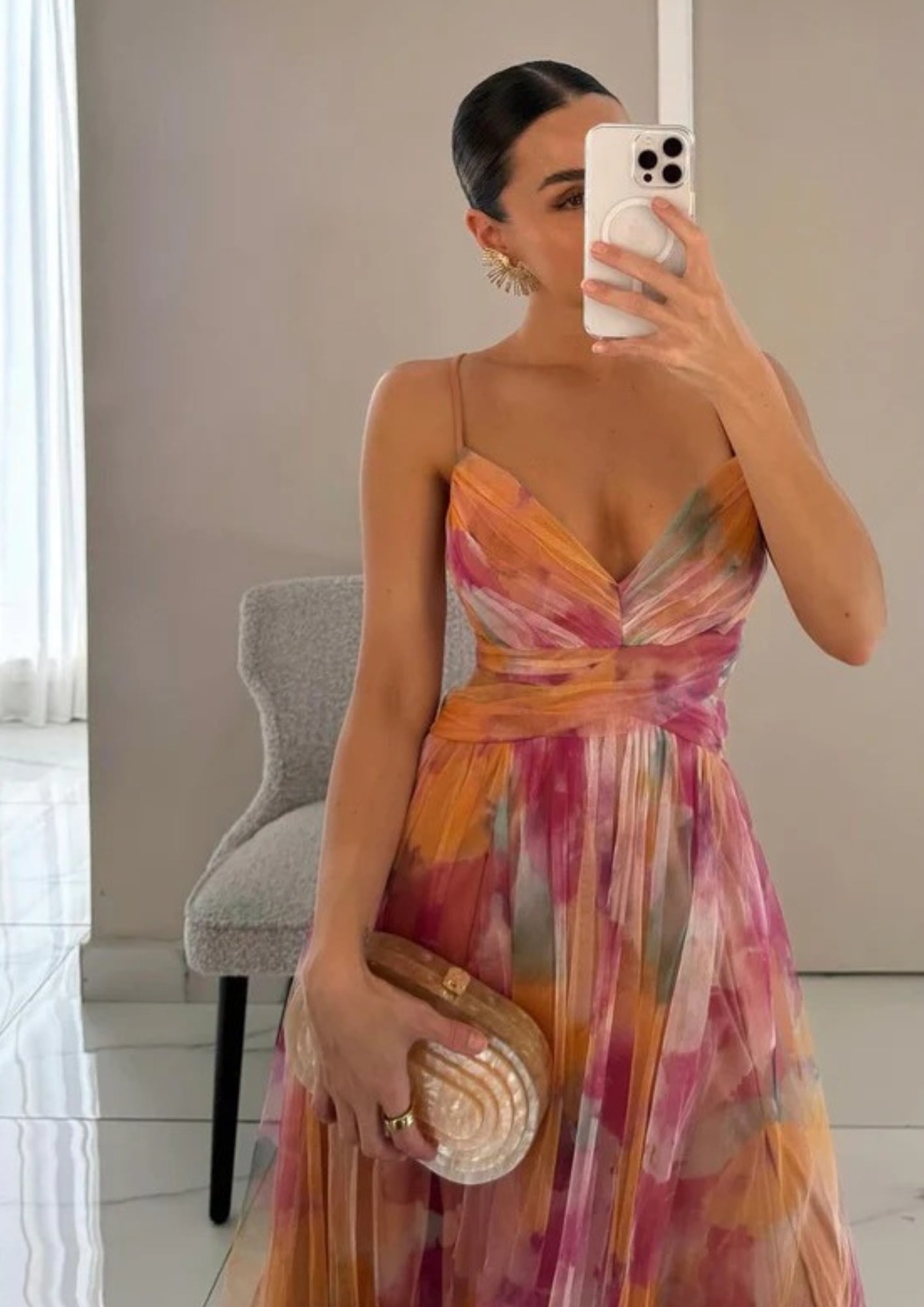 Maxi Abendkleid mit Farbverlauf – Fließendes Kleid mit schmalen Trägern