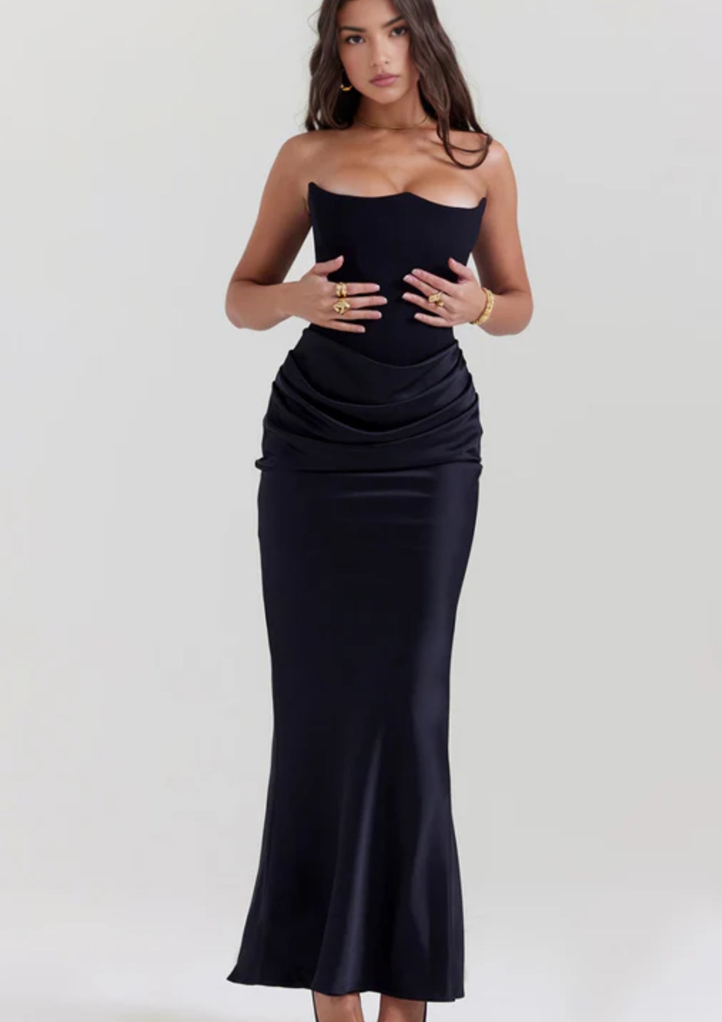 Maxi Abendkleid trägerlos – Langes Kleid mit Drapierung für formelle Anlässe