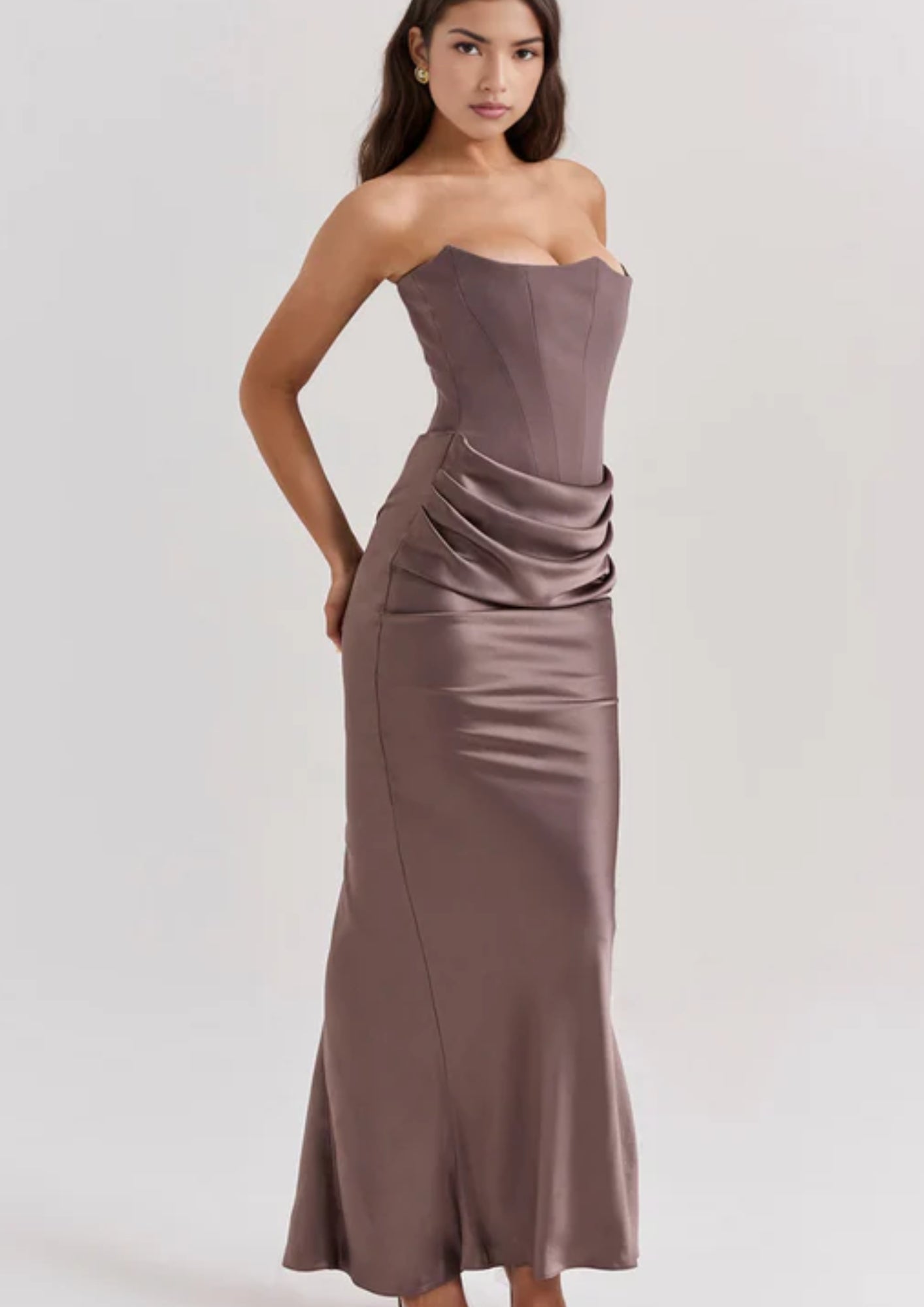 Maxi Abendkleid trägerlos – Langes Kleid mit Drapierung für formelle Anlässe