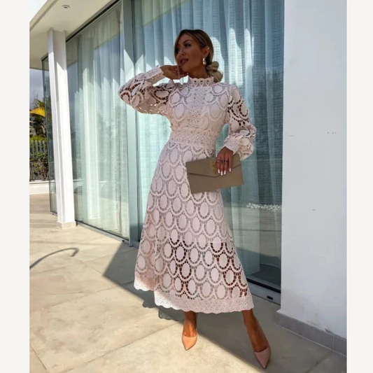 Midi-Abendkleid Damen – Elegant mit Aufwendigen Spitzendetails