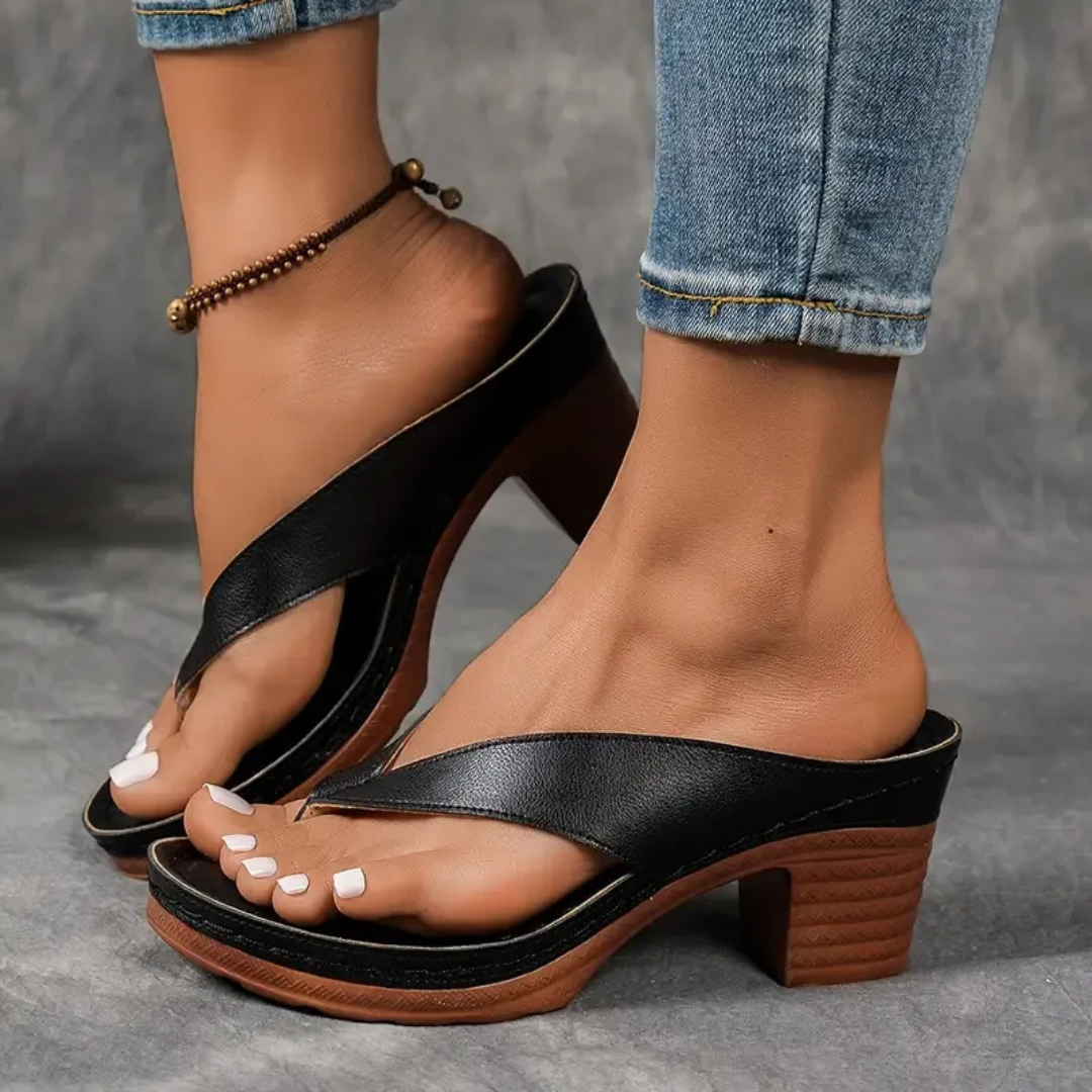 Miriam | Klassische Damen Sandalen für warme Tage