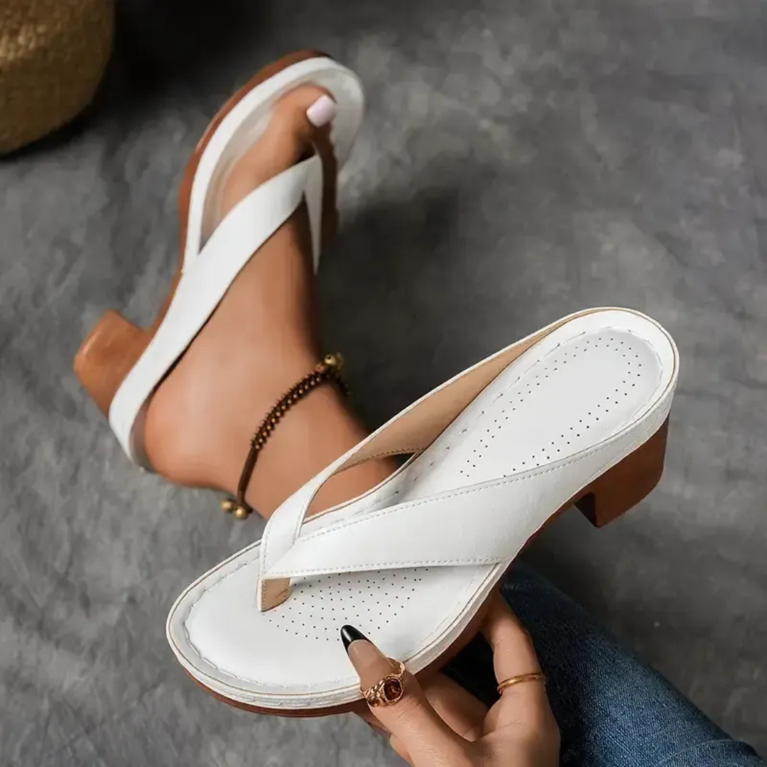 Miriam | Klassische Damen Sandalen für warme Tage
