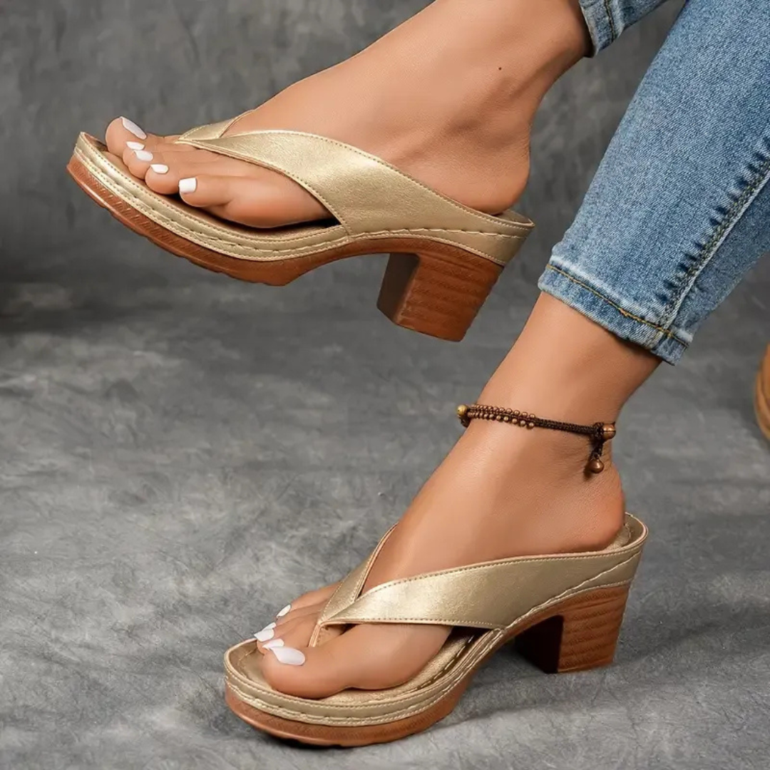 Miriam | Klassische Damen Sandalen für warme Tage