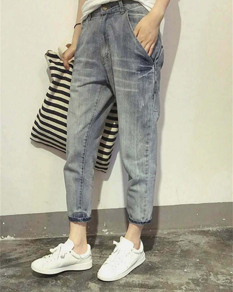 Modern Damen Cropped-Jeans mit grauer Waschung | Zulaufende Passform