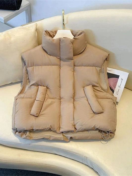 Moderne Damen-Winterjacke – Glänzende Oberfläche für den Winter