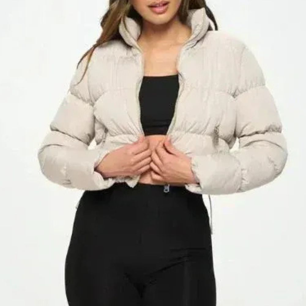 Modische Winterjacke - Kurze Steppjacke für Damen mit Taschen