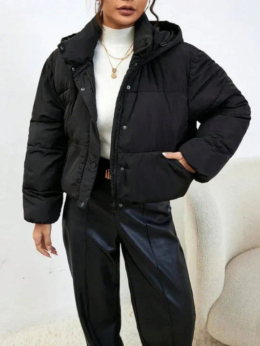 Puffer-Winterjacke mit Kapuze – Glänzend gesteppter Stil mit Kragen