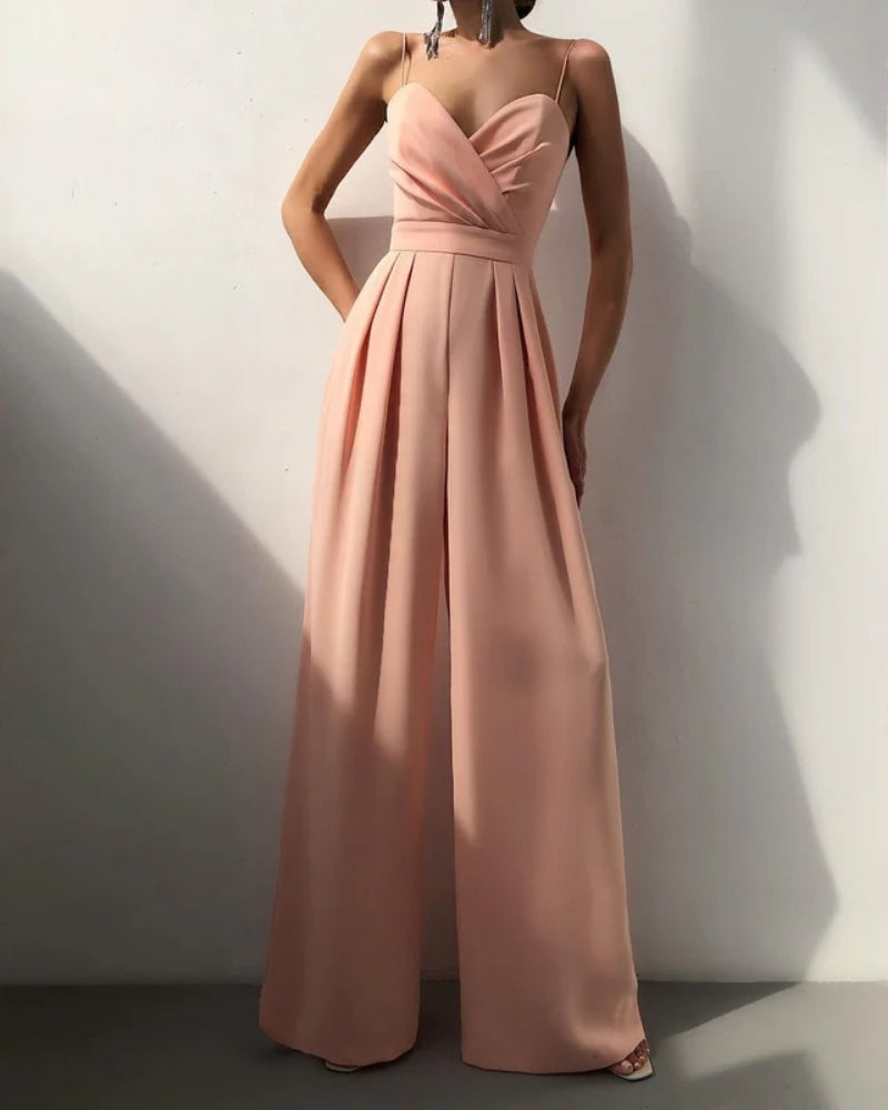 Rückenfreier Jumpsuit - Damen Outfit mit Spaghetti-Träger Stil