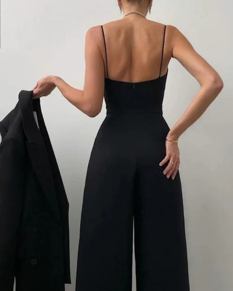 Rückenfreier Jumpsuit - Damen Outfit mit Spaghetti-Träger Stil