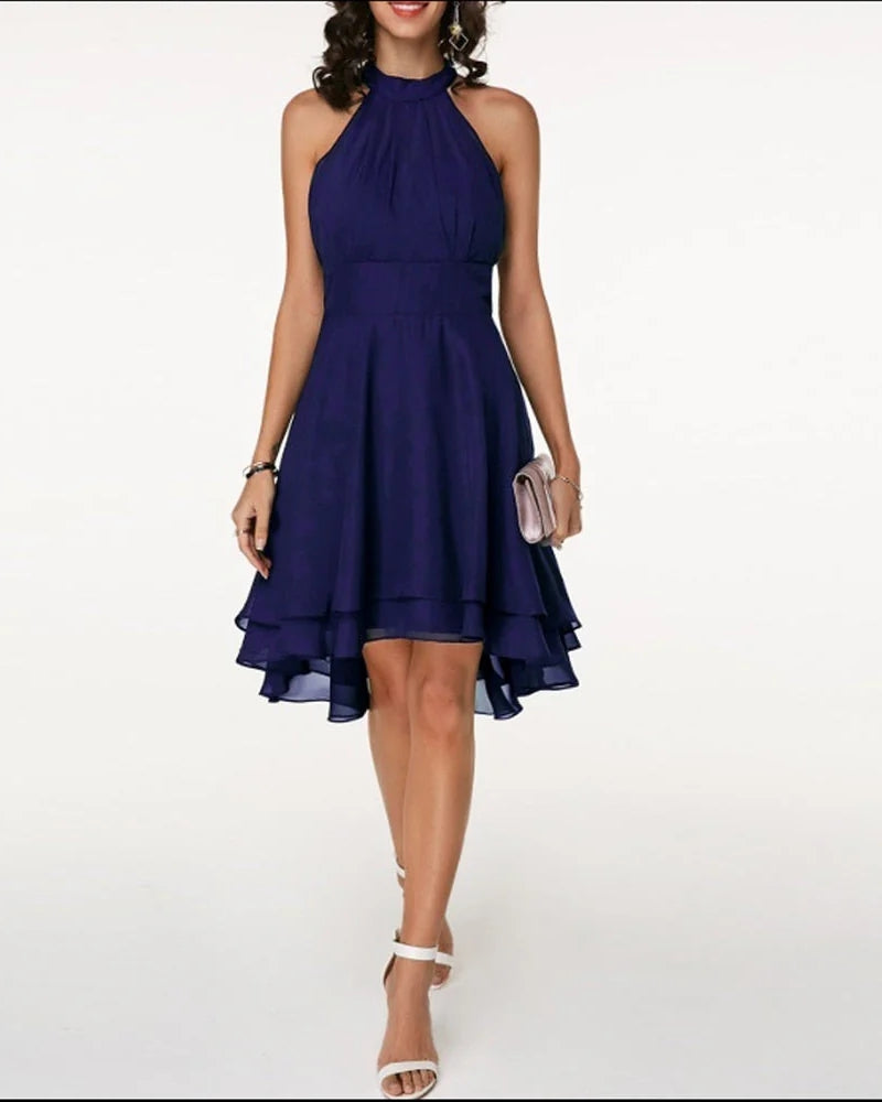 Rüschenkleid – Stilvolles Damenkleid mit Details an Saum und Ärmeln