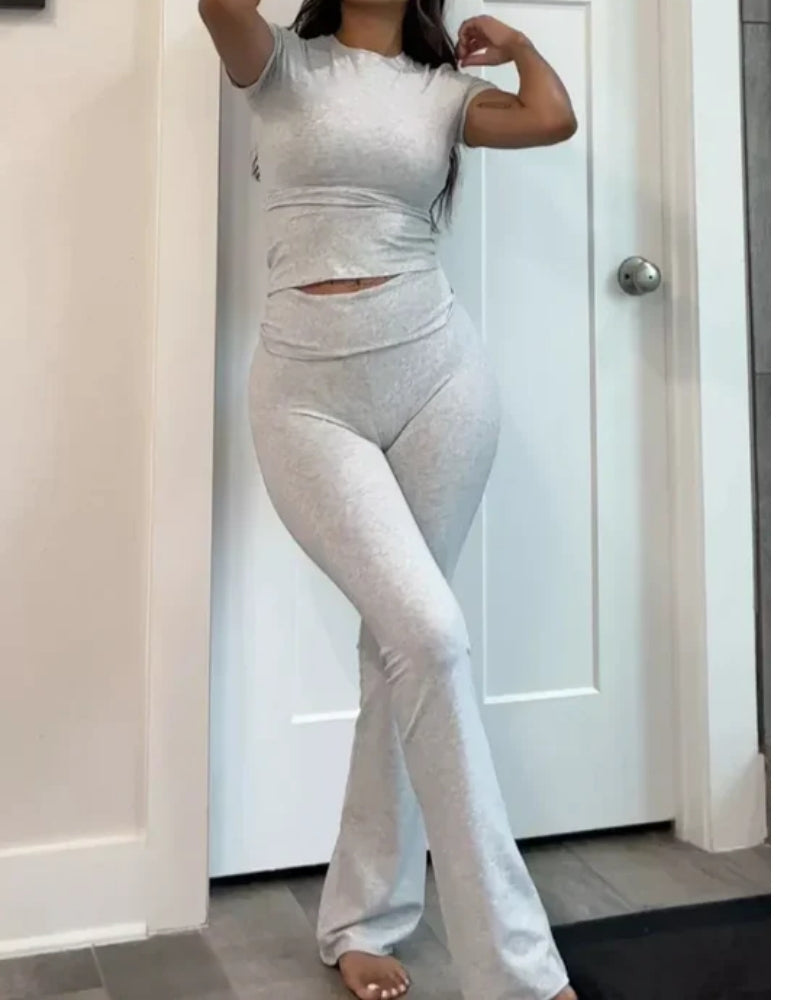 Stretch-Lounge-Set für Damen – Alltagsoutfit mit figurbetontem Schnitt