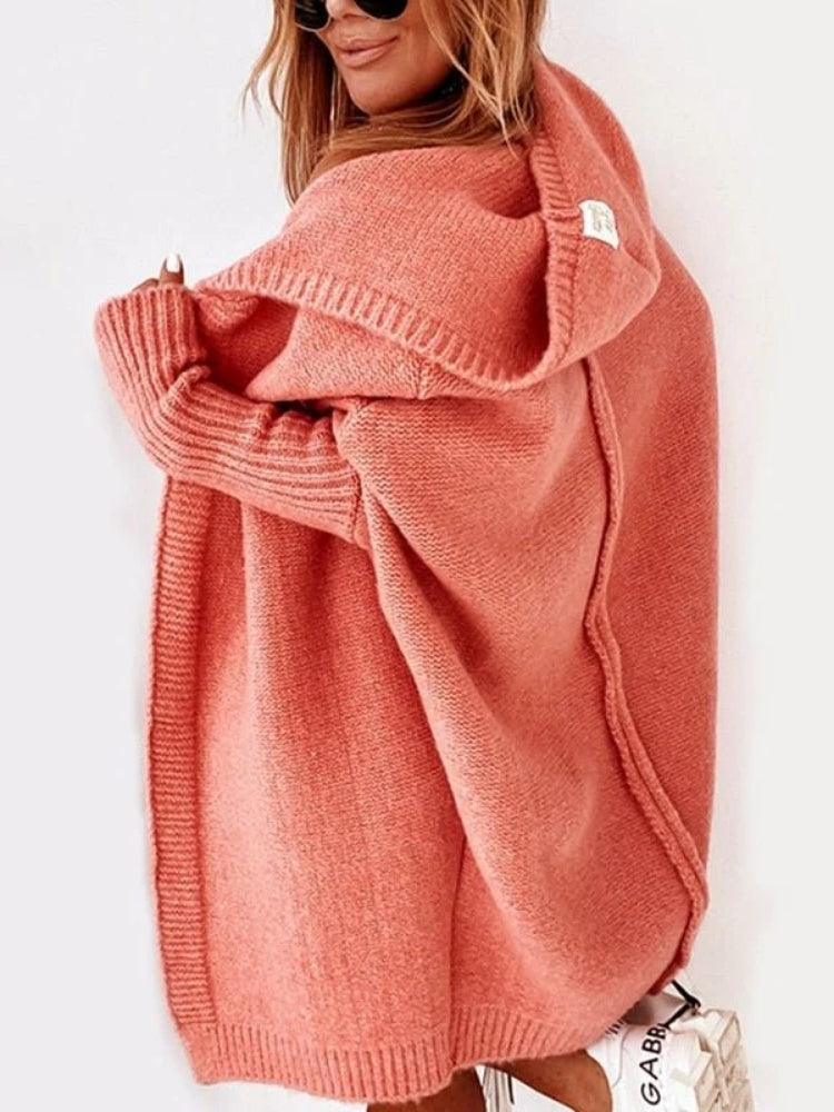 Übergroße Damen-Strickjacke – Wärmend mit Kapuze für kalte Tage
