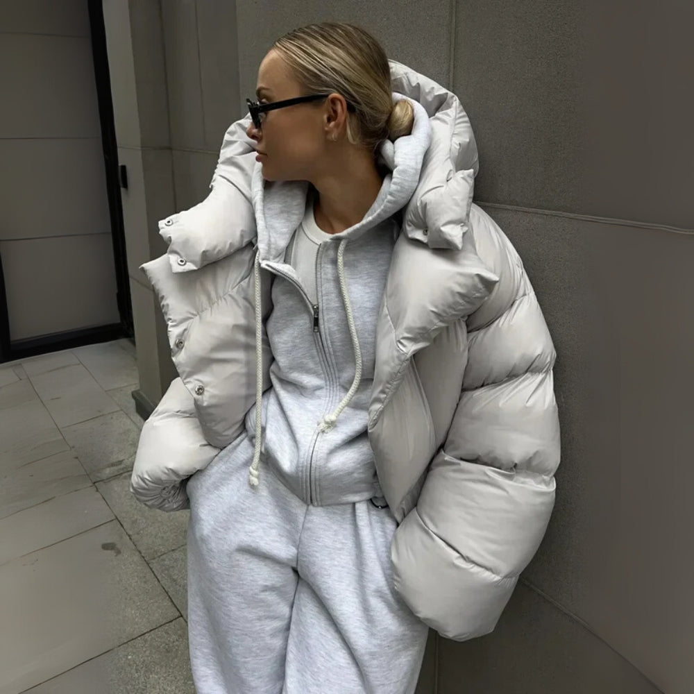 Übergroße Damen-Winterjacke – Pufferdesign mit Glanz-Optik