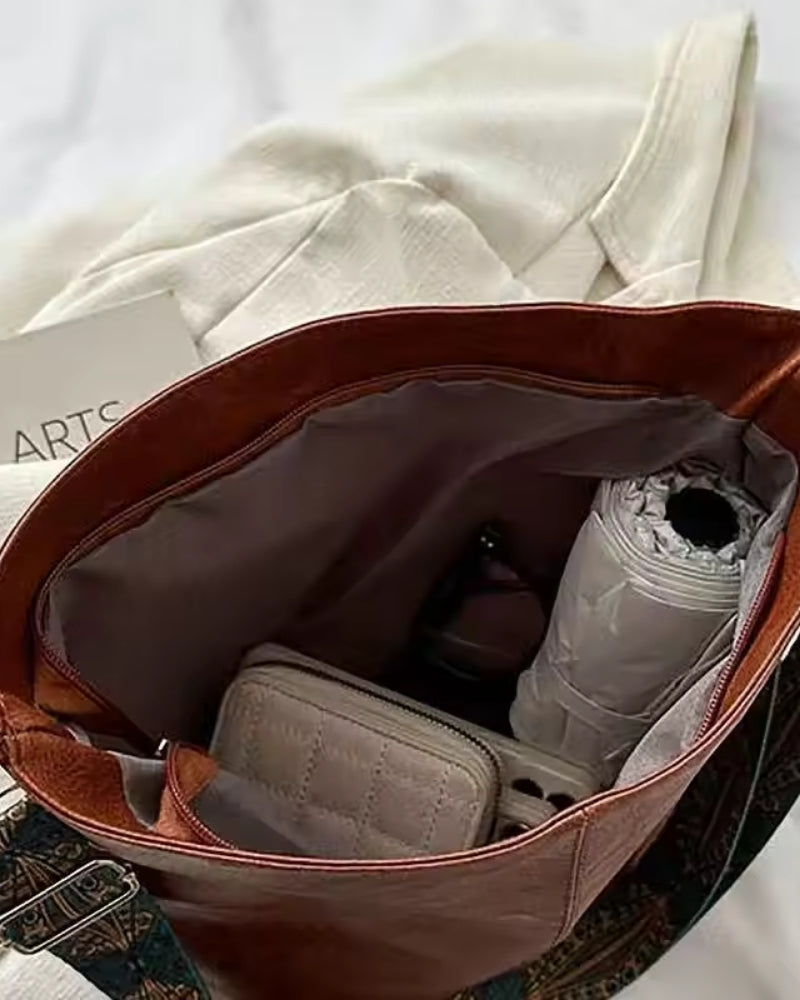 Umhängetasche für Frauen – mit abnehmbarem, gemustertem Riemen