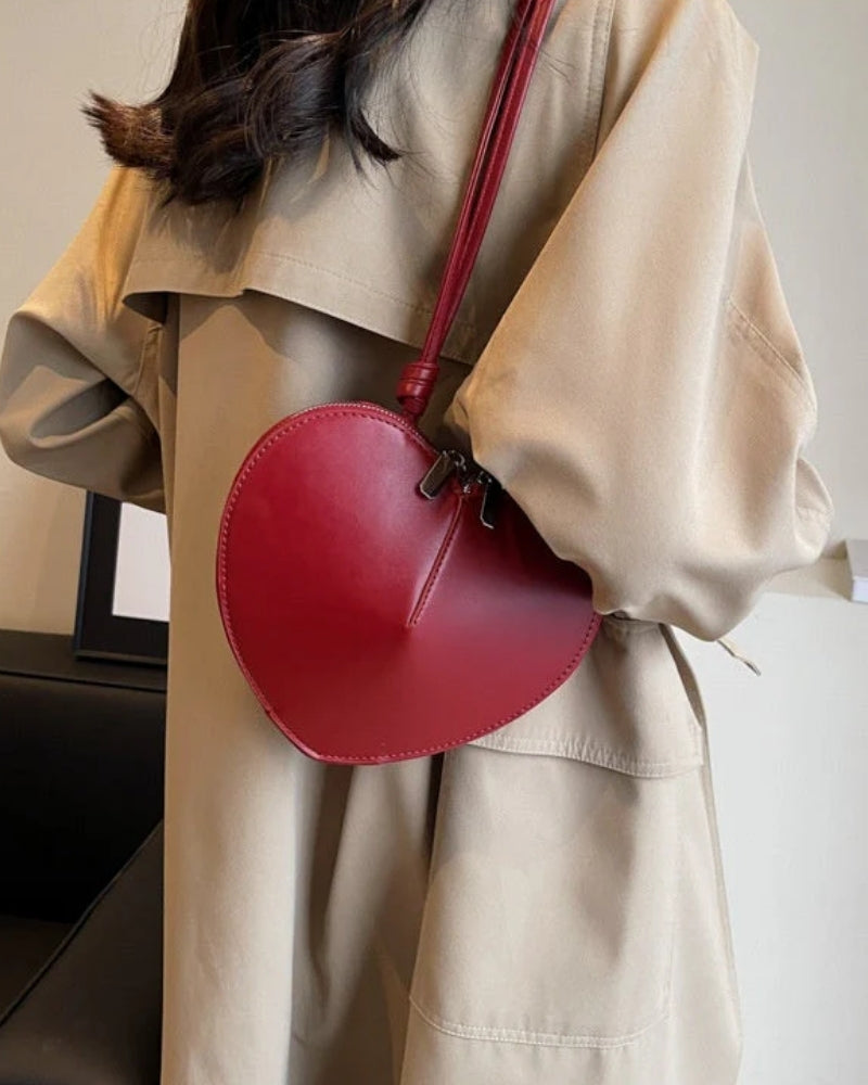 Umhängetasche in Herzform - kompakte Umhängetasche für den täglichen Gebrauch