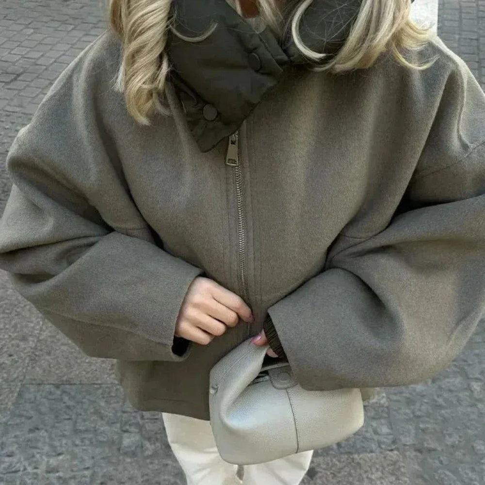 Warme Damen-Winterjacke - Kapuzenmantel mit kuscheliger Passform