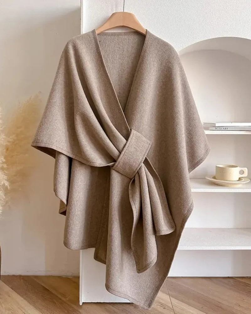 Winterjacke Mantel Damen – Poncho-Look mit V-Ausschnitt und Bindung für den Winter