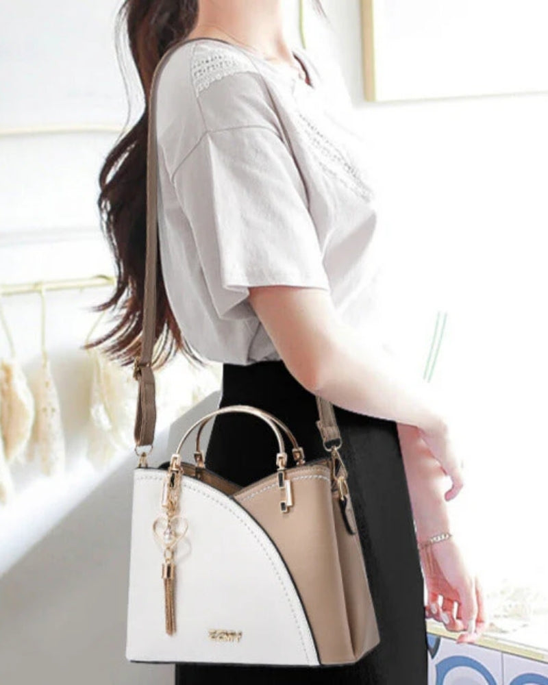 Zweifarbige Handtasche – Kompakte Umhängetasche mit abnehmbarem Riemen