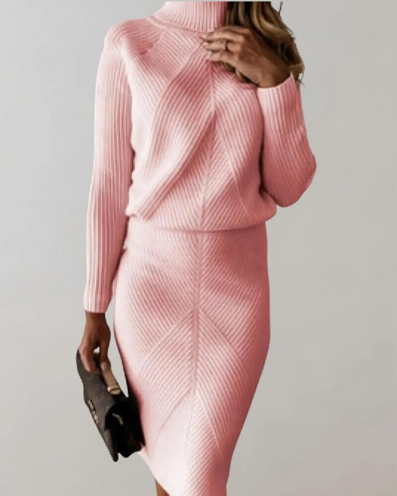 Zweiteiliges Strickoutfit - Langärmeliges Oberteil mit schmalem Rock